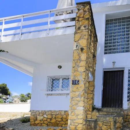 Holiday home Codolar Family House *
